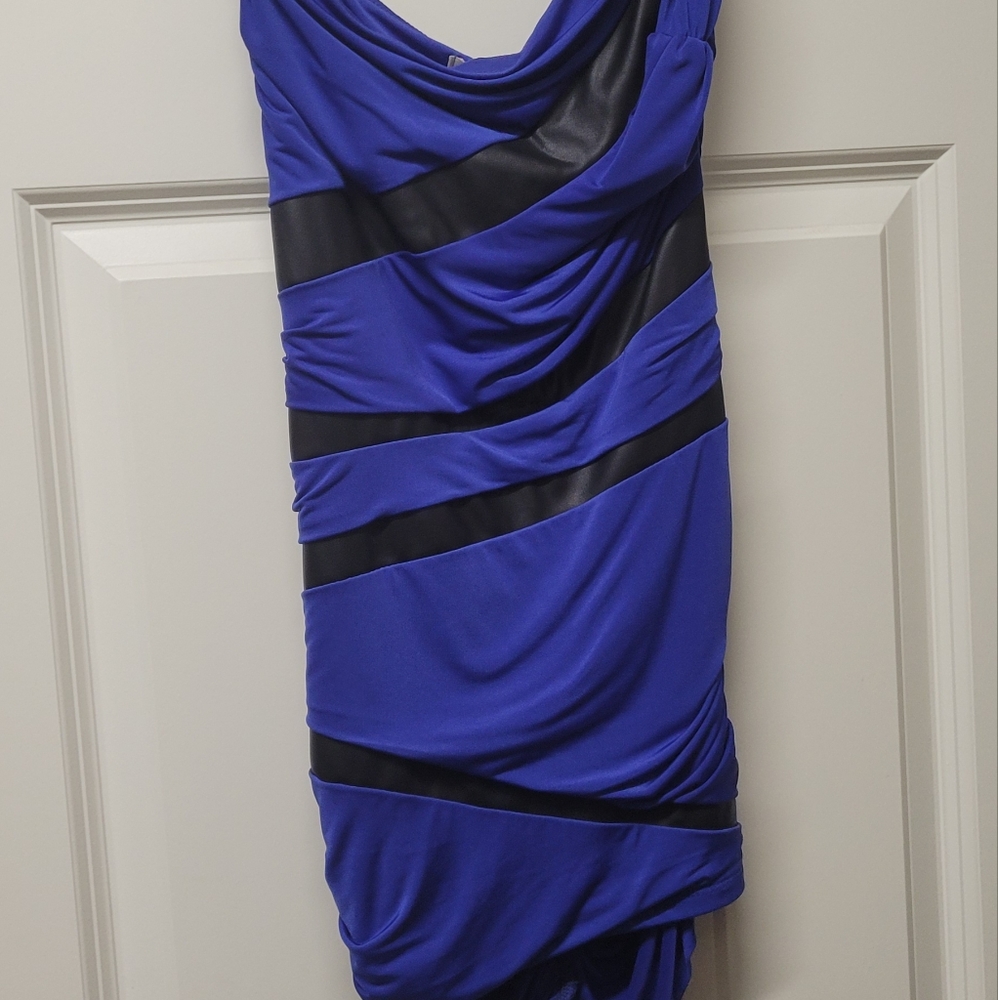 Blue asymmetrical dress - Picture 2 of 3